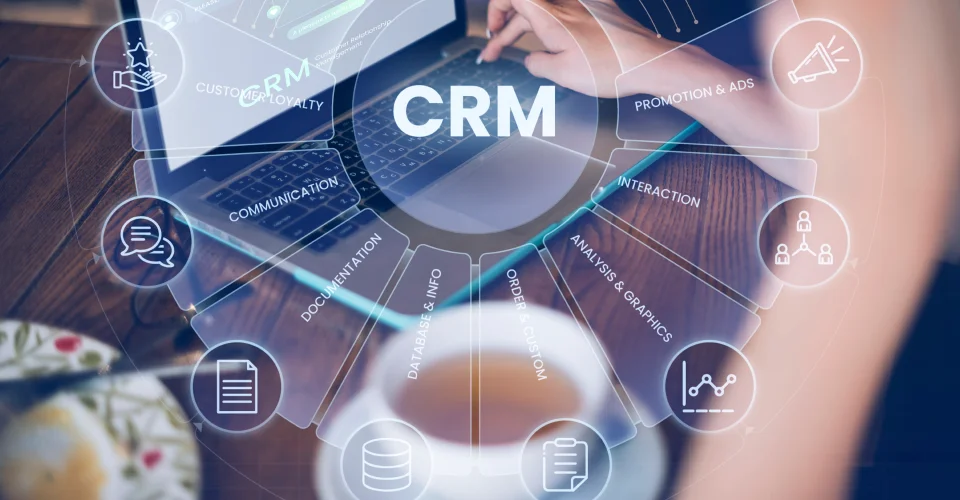 CRM 系統：加速數位轉型！推薦 4 大案例，深入淺出 CRM 客戶關係管理